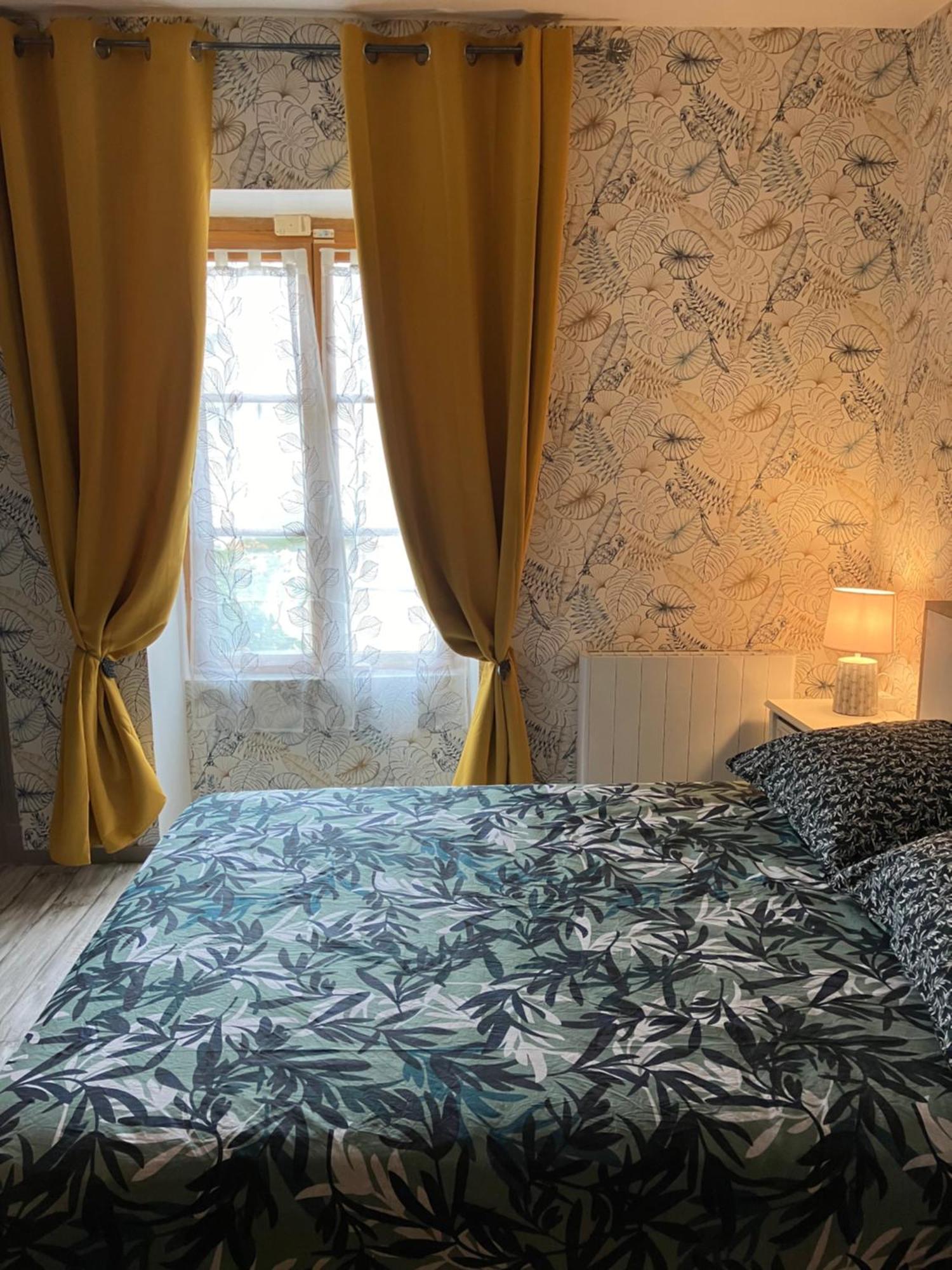 Charmante Maison En Pierres Precy-le-Sec Ngoại thất bức ảnh